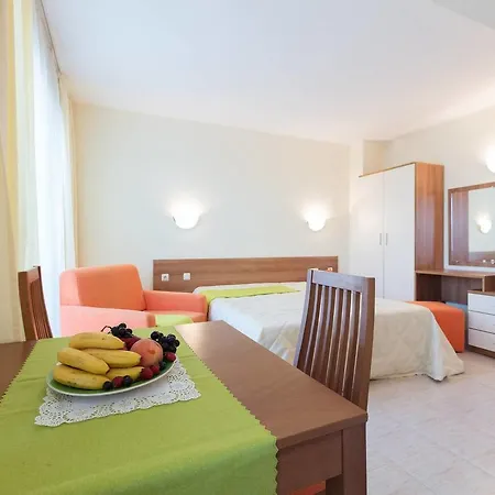 Apartment Studio Near ❤cacao Beach❤kitchen❤wifi❤bn❤ *
