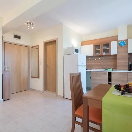 Studio Near ❤cacao Beach❤kitchen❤wifi❤bn❤ * Sunny Beach